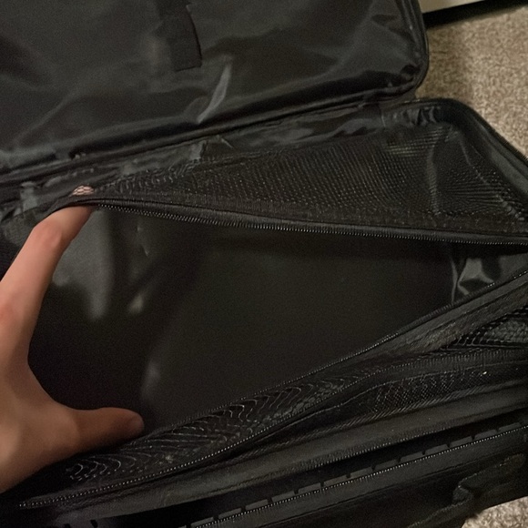 Black studio makeup suitcase - Picture 14 of 16